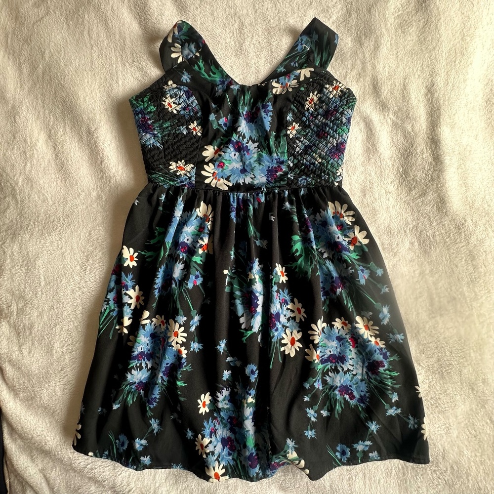 Urban Outfitters Band Of Gypsies Crossback Floral Dress Sz S